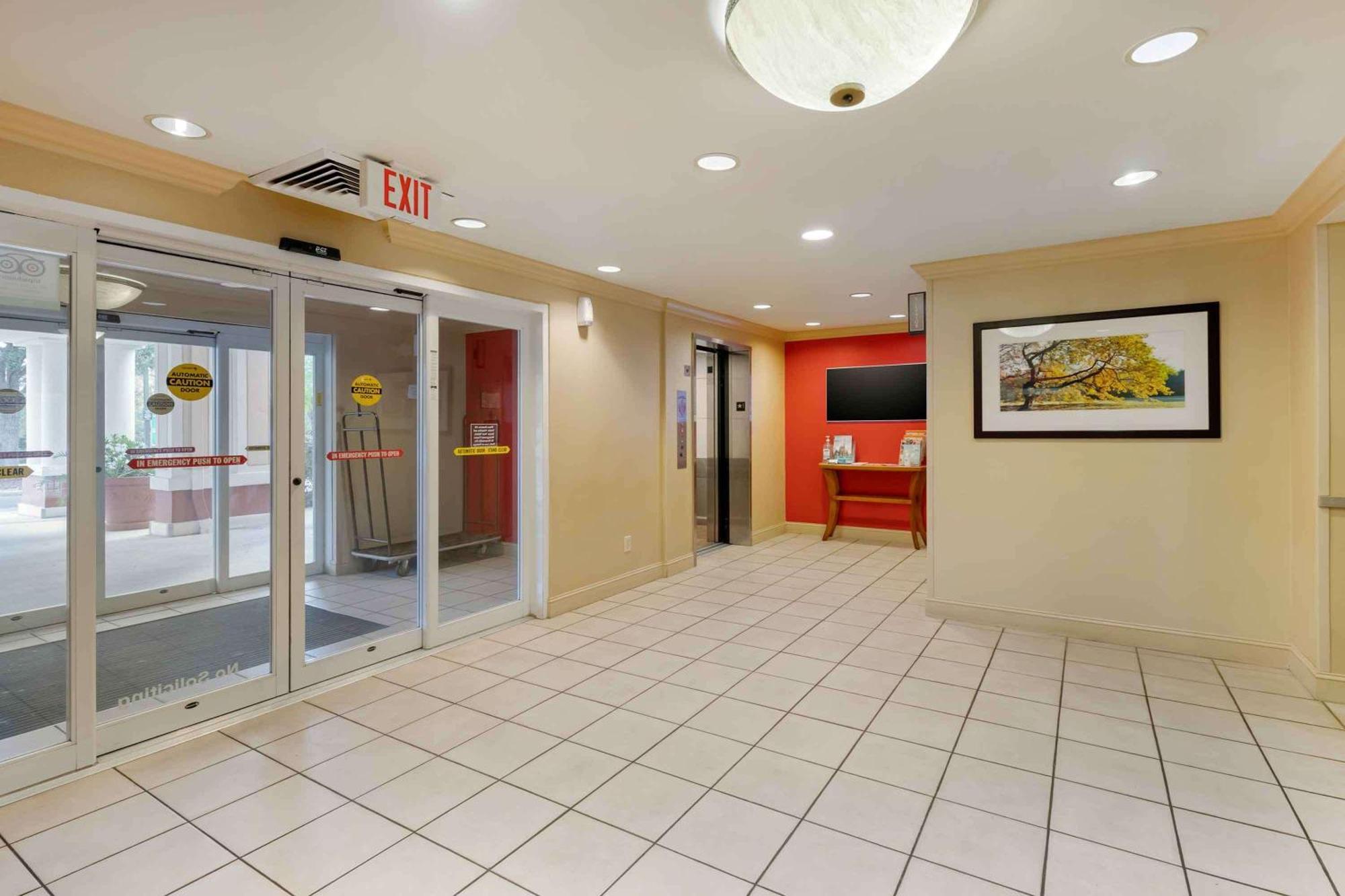 Extended Stay America Suites - Orlando - Convention Center - 6443 Westwood Williamsburg Exterior foto